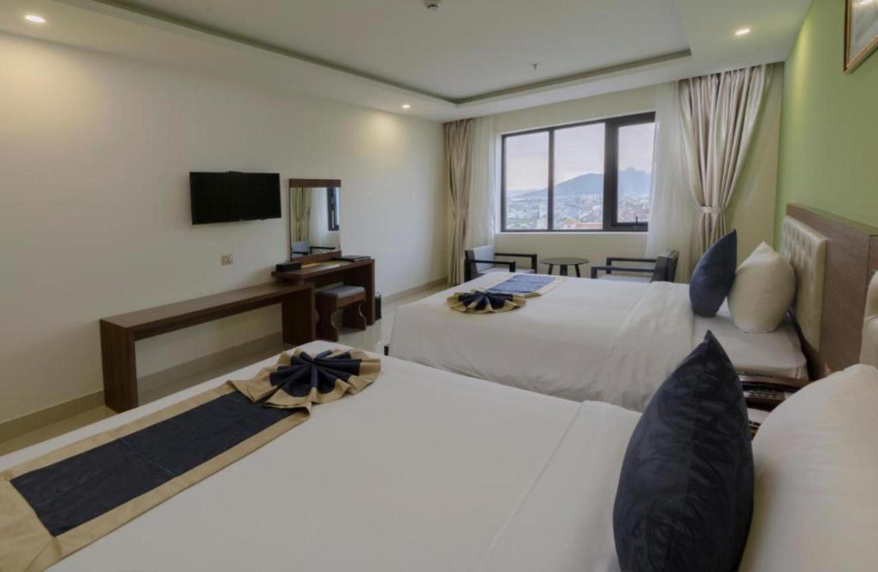 7 Seven Sea Hotel Da Nang Bagian luar foto