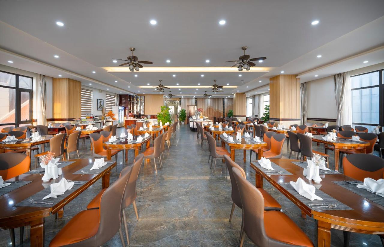 7 Seven Sea Hotel Da Nang Bagian luar foto
