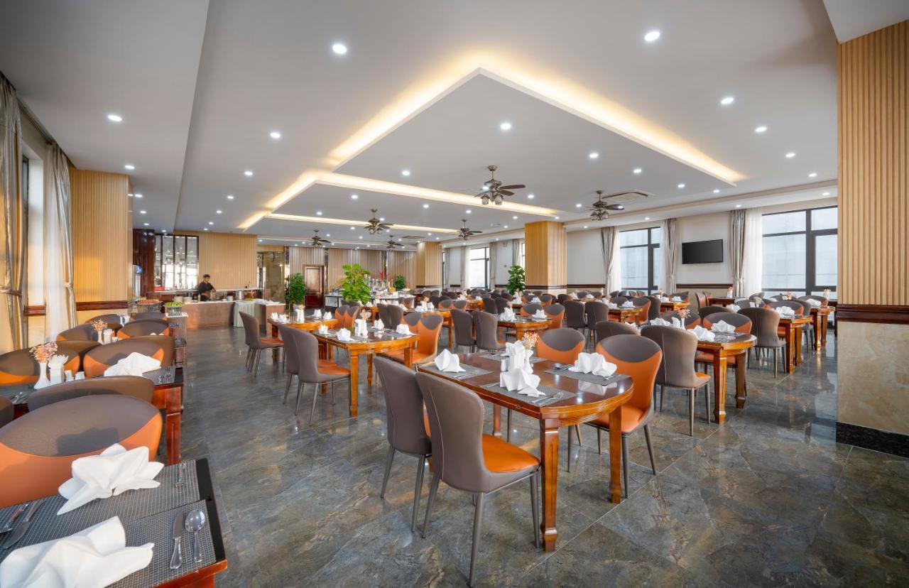 7 Seven Sea Hotel Da Nang Bagian luar foto